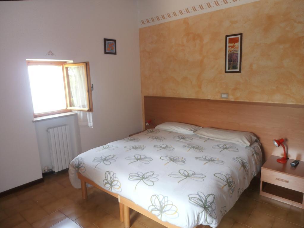 Agriturismo La Part San Zeno di Montagna Cameră foto